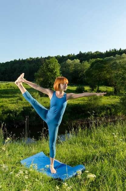 10 Tips för Hälsosam Mat och Yoga för en Balanserad Livsstil