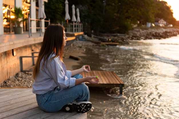 Upptäck Mindfulness i Ditt Dagliga Liv för Stressfrihet och Ökad Närvaro